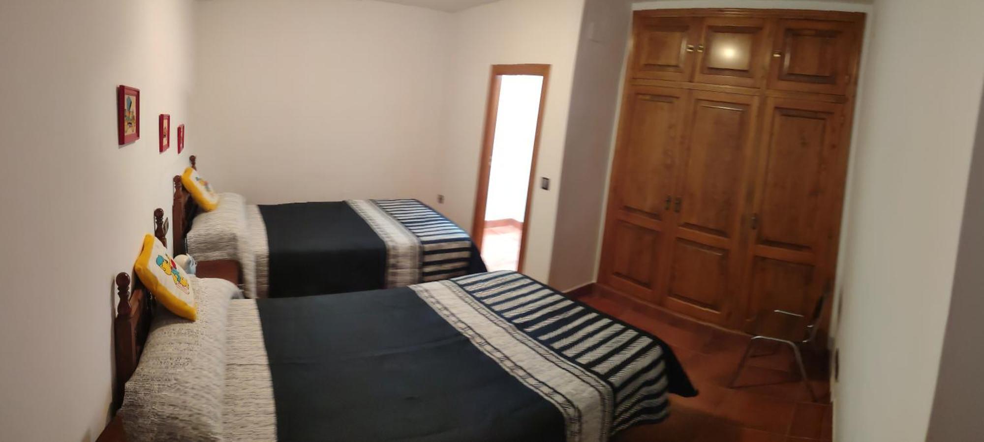 Apartamentos El Portal โมรา เด รูเบียรอส ภายนอก รูปภาพ